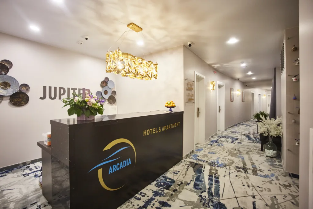 Ресепшн отеля Hotel Jupiter в Аркадии, Одесса